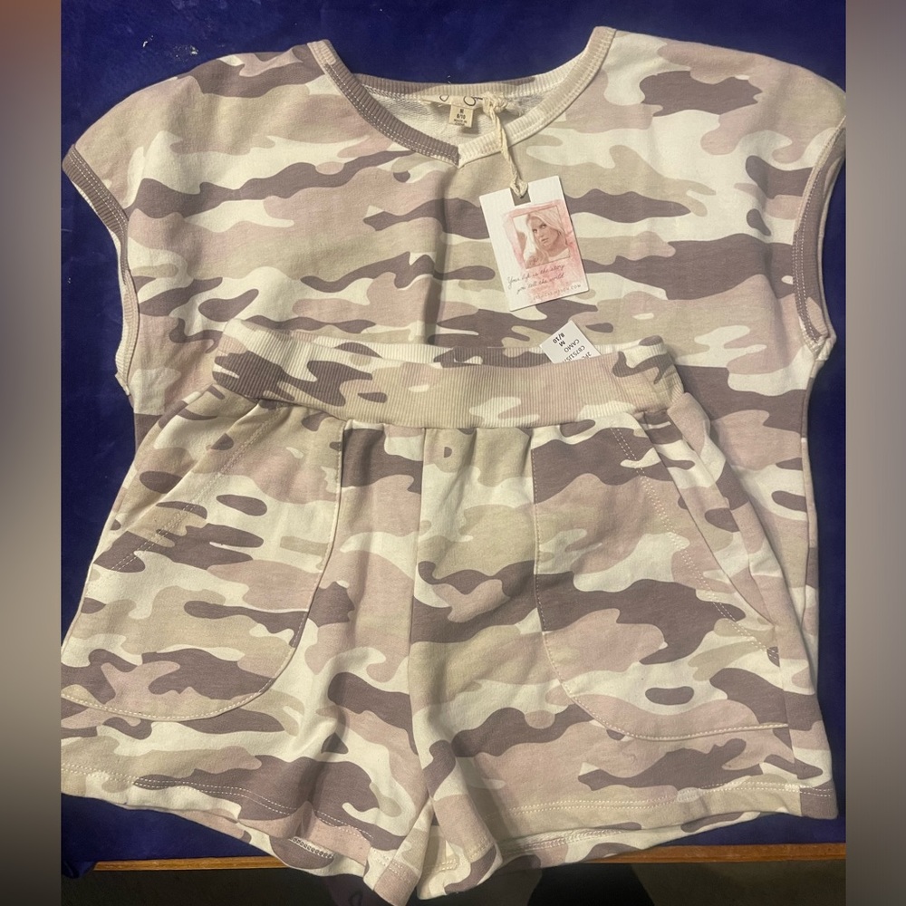 Jessica Simpson Camo outfit set NWT Size 8-10